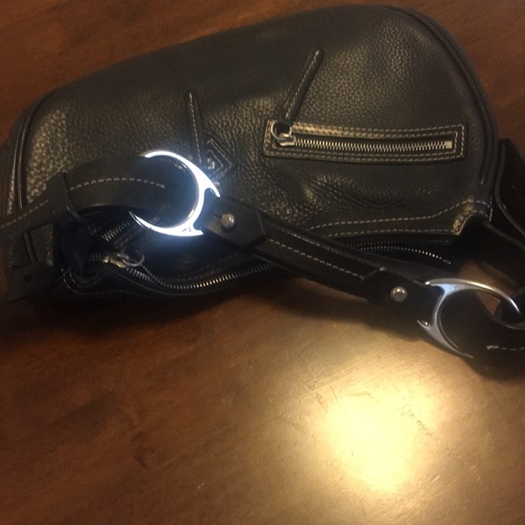 Dooney &bourke leather handbag - Picture 3 of 6